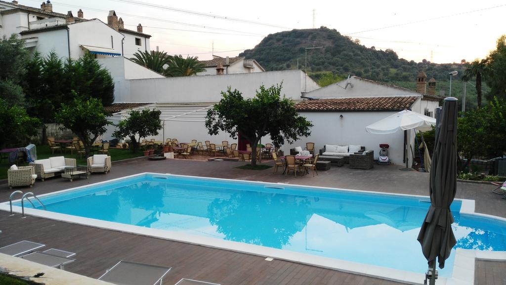 Agriturismo Malena Amica 外观 照片