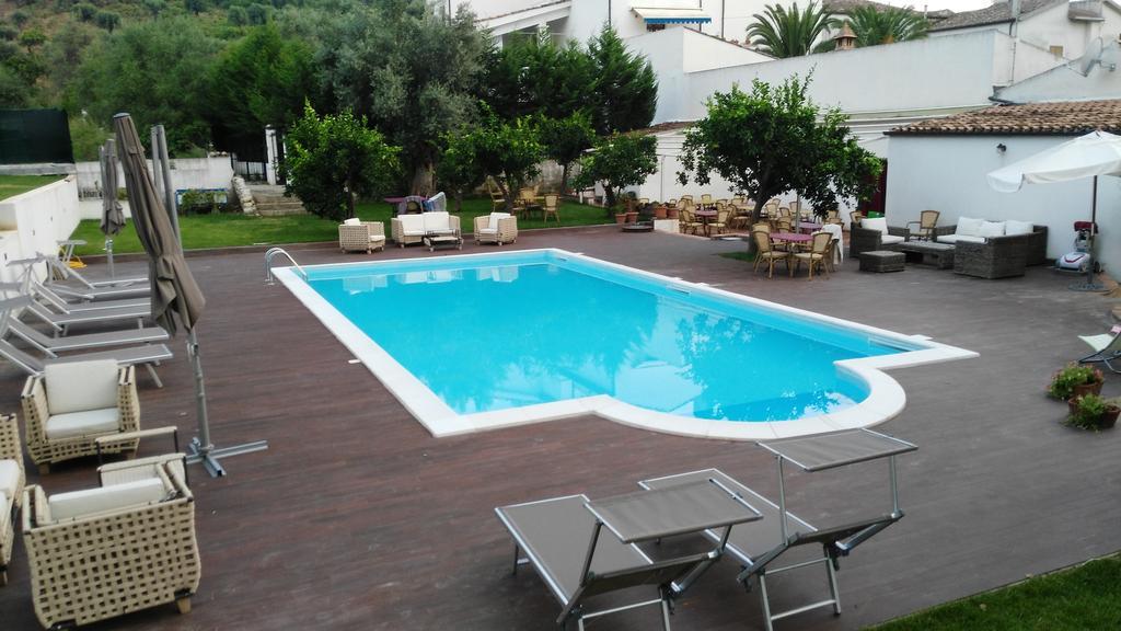 Agriturismo Malena Amica 外观 照片