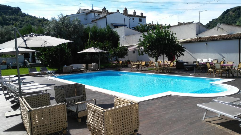 Agriturismo Malena Amica 外观 照片
